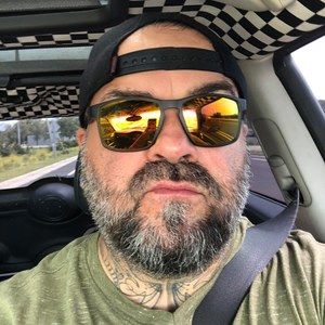 Meet your Posher, Bruce